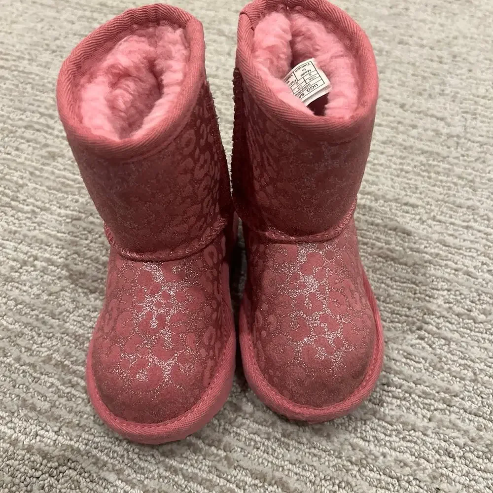 Toddler  Ugg Pink Leopard Glitter Boots sz 6c msrp 115$